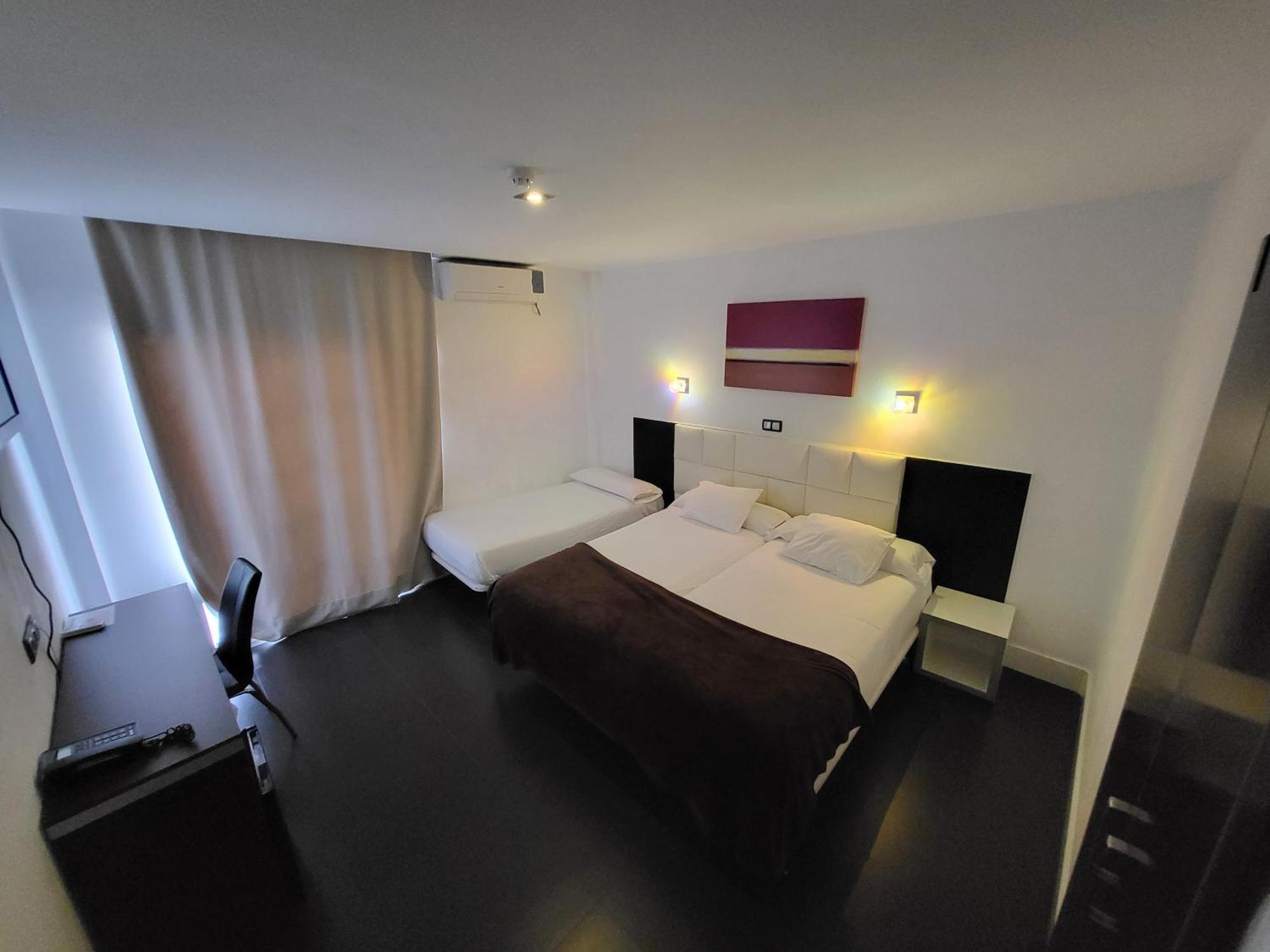 Hotel Natursun Торремолинос Номер фото